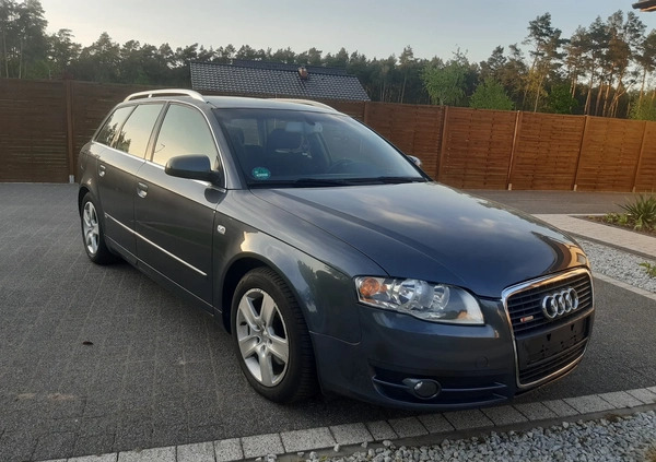 Audi A4 cena 13900 przebieg: 328475, rok produkcji 2005 z Dobiegniew małe 704